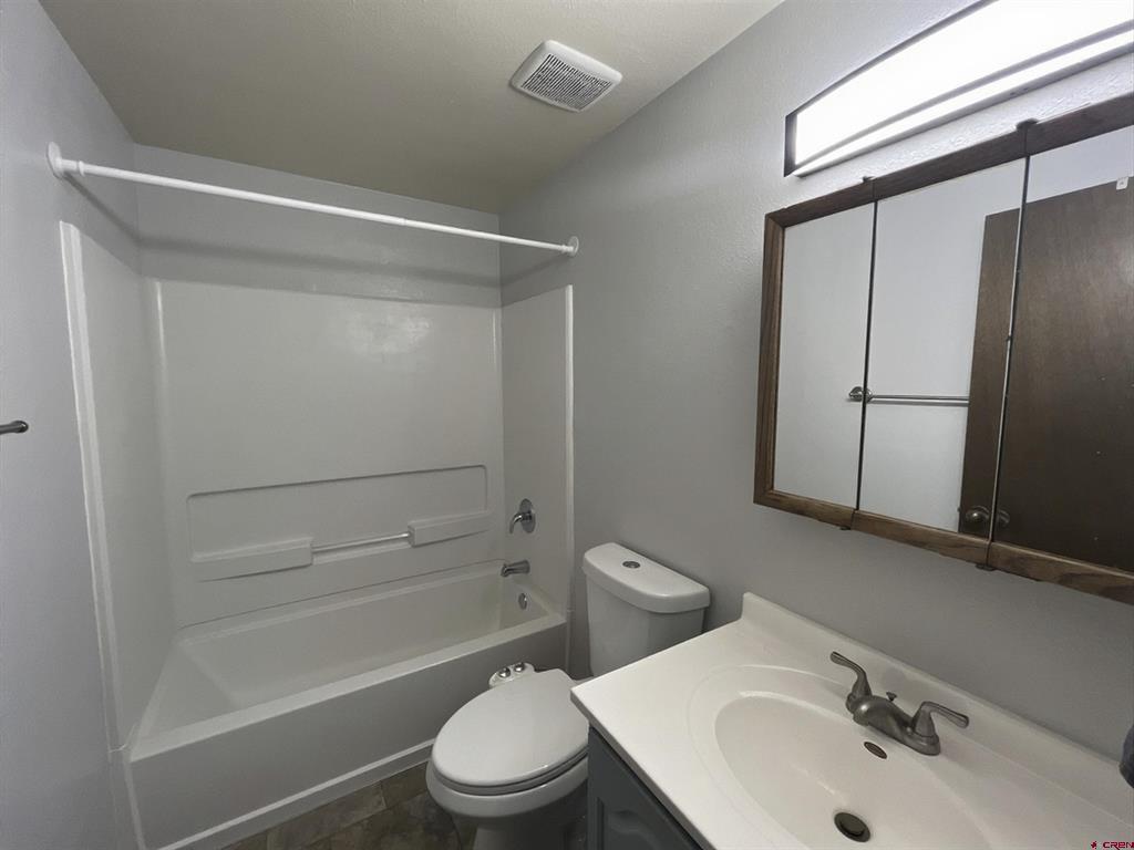 410 W 6th Street Property Photo 14