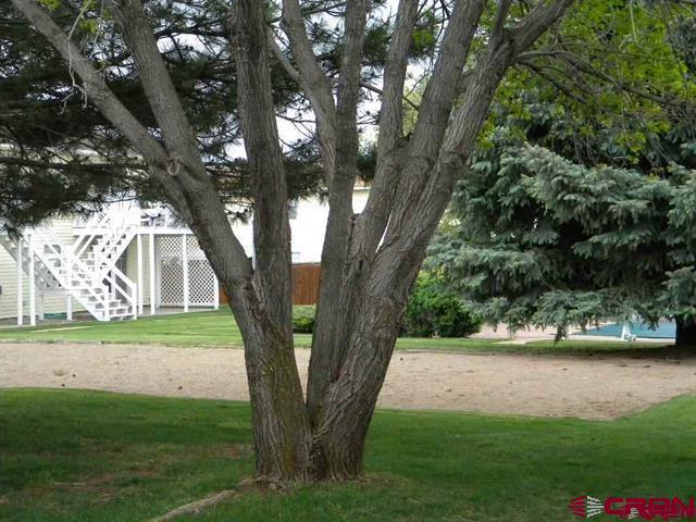 410 W 6th Street Property Photo 25