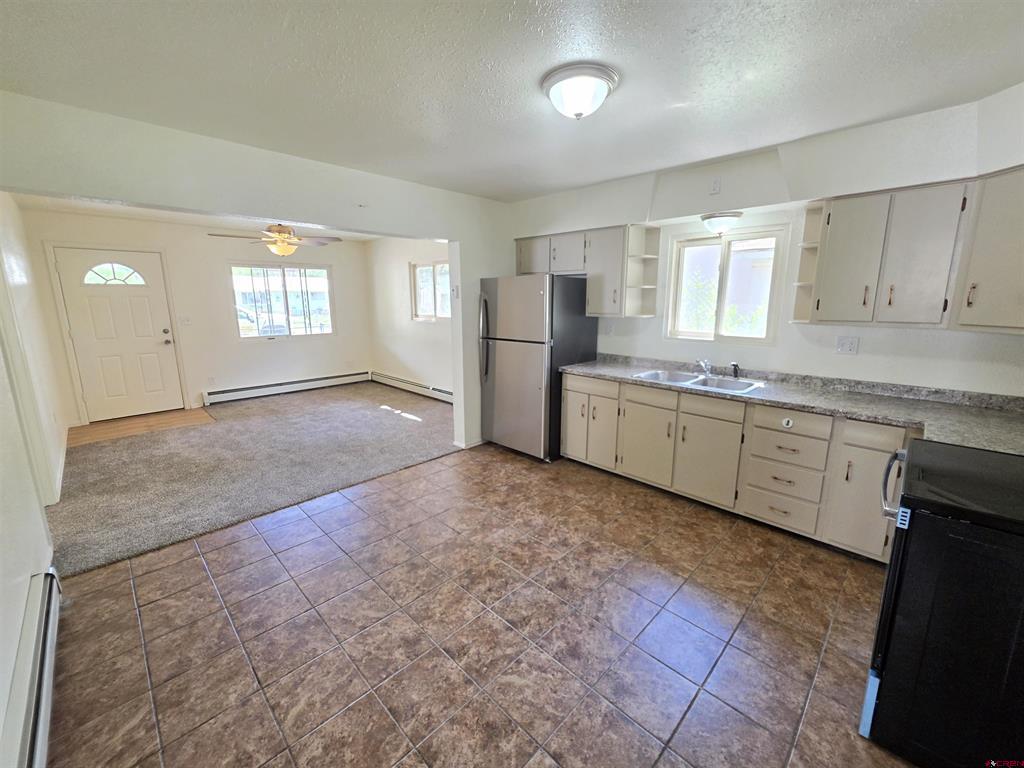 415 Tenth Street Property Photo 3