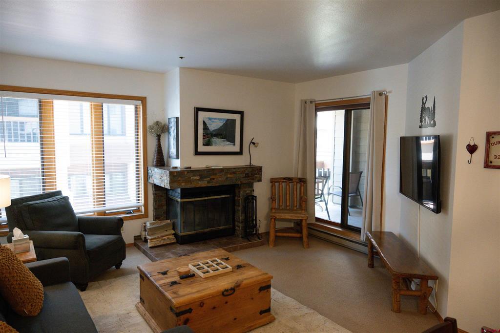 71 Needles Way Property Photo 3
