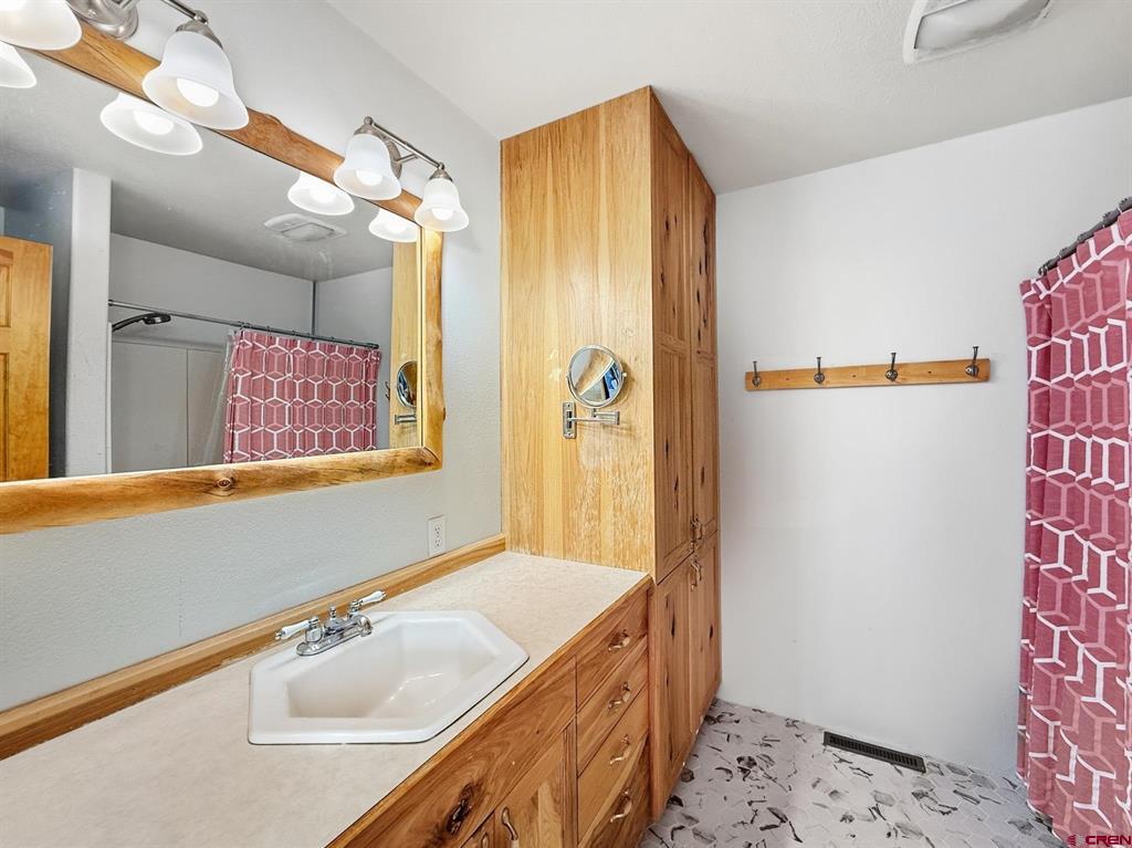 37444 Polson Road Property Photo 14