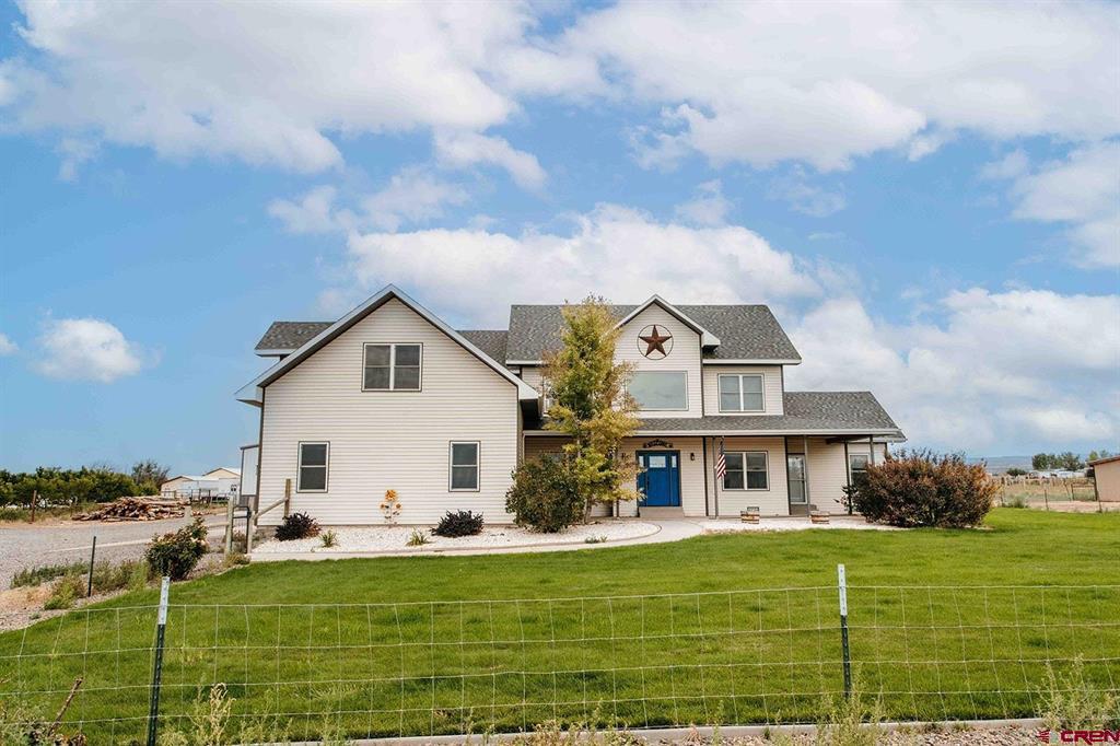 55744 Fuchsia Lane Property Photo 3