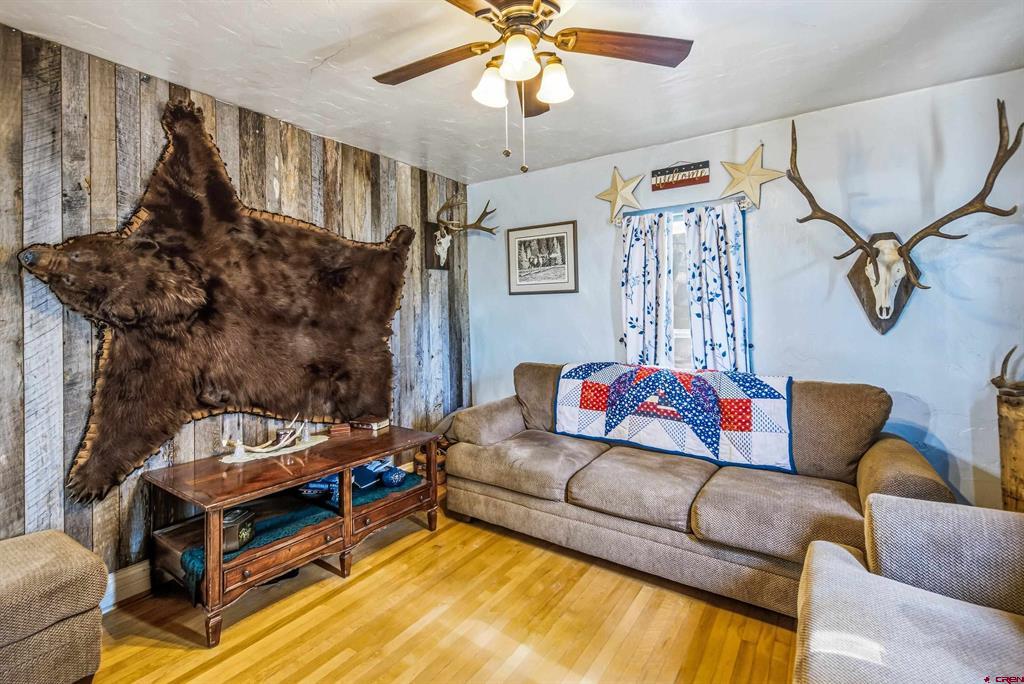 241 Hartig Drive Property Photo 6