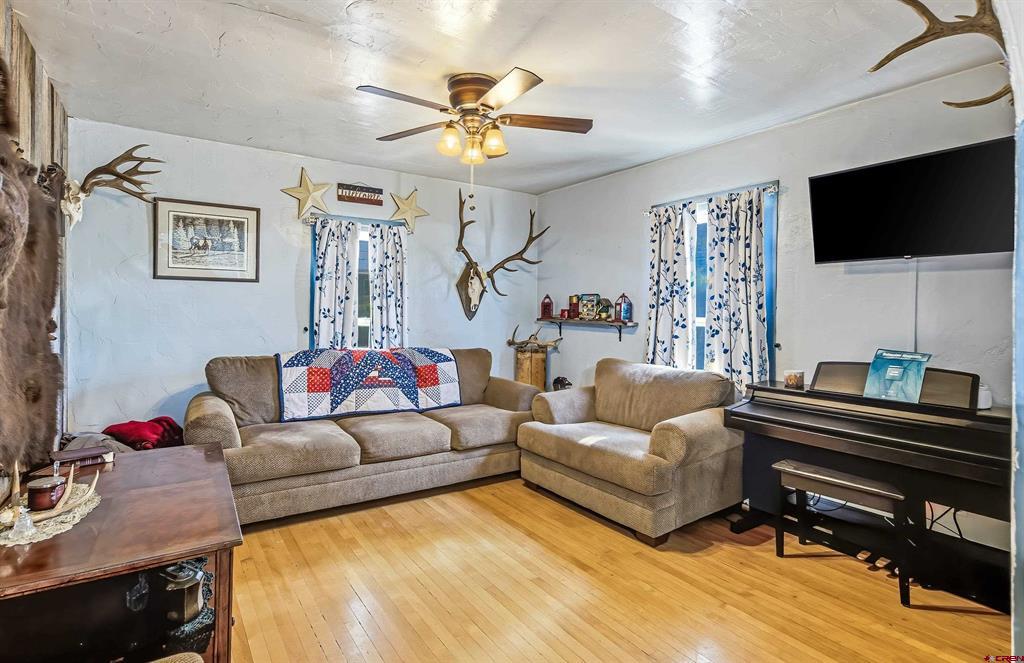 241 Hartig Drive Property Photo 7
