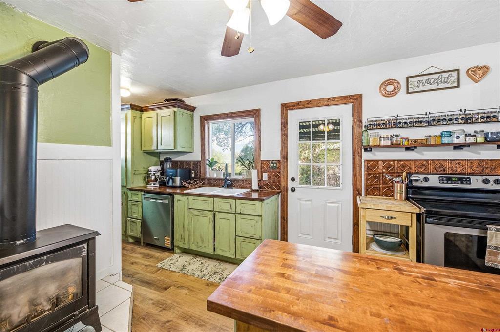 241 Hartig Drive Property Photo 10