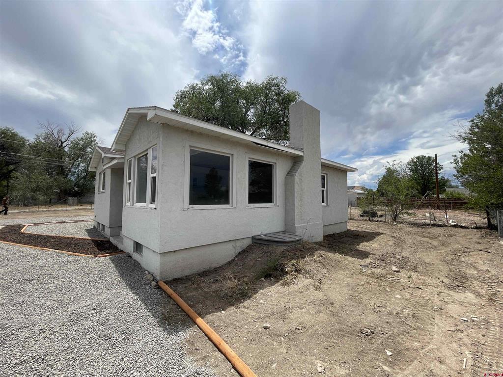 411 Mesa Street Property Photo 5