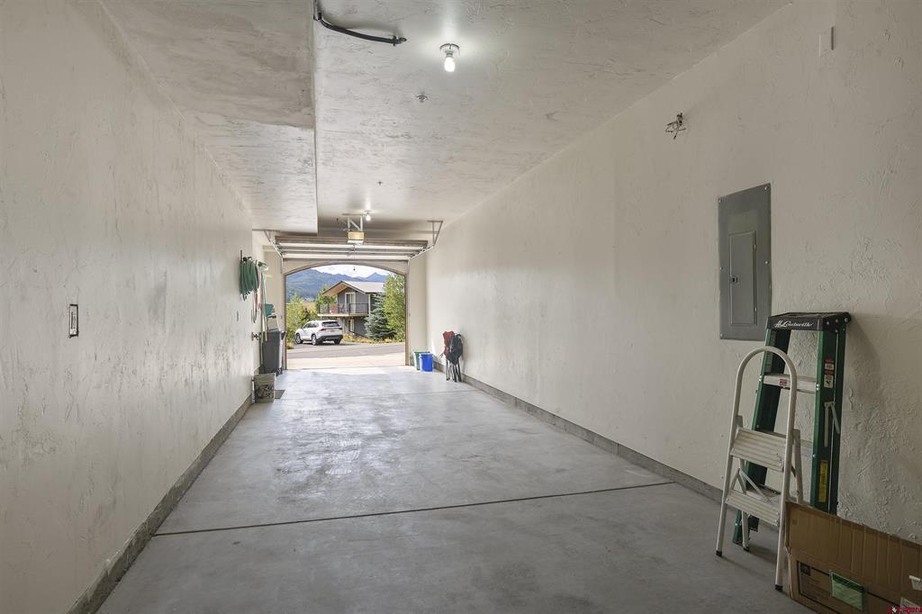 24 Hunter Hill Road Property Photo 45