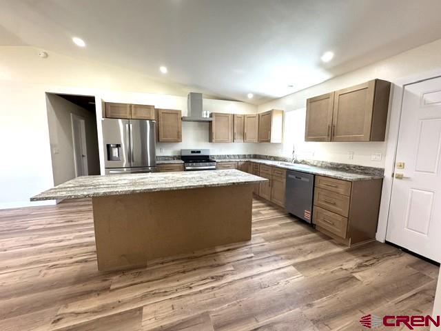 976 Bluffs Blvd Property Photo 10