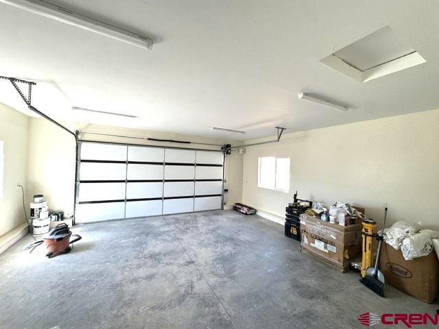 976 Bluffs Blvd Property Photo 23