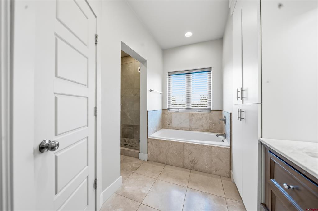 2211 Fellows Drive Property Photo 19