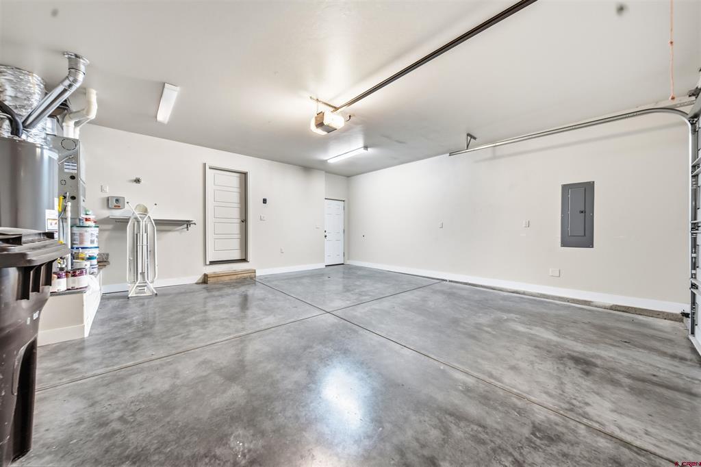 2211 Fellows Drive Property Photo 31