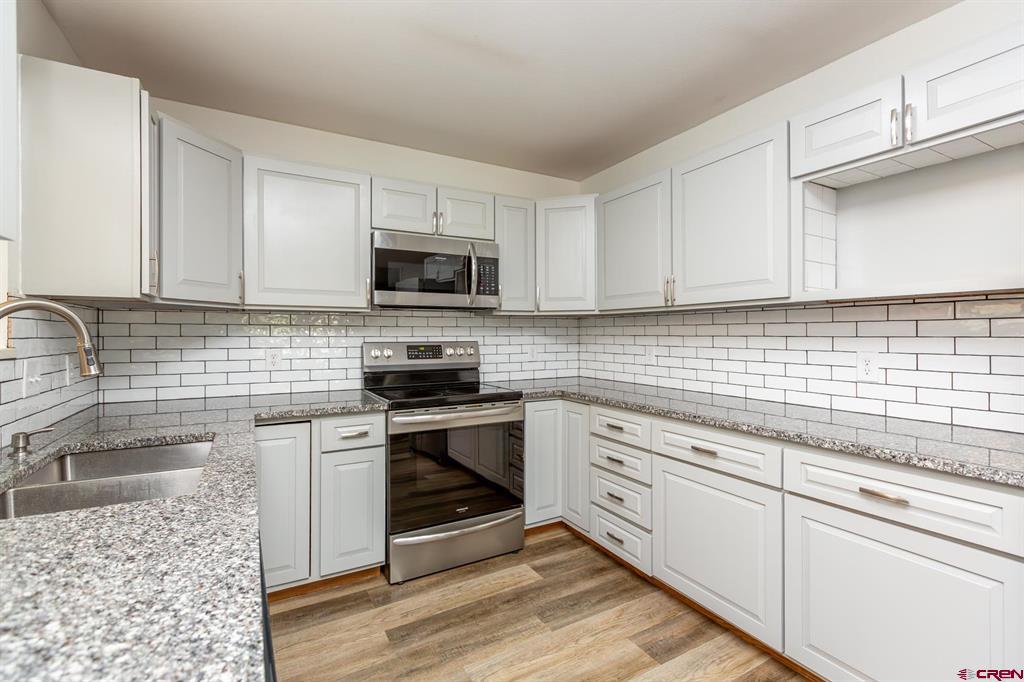 675 30 Road Property Photo 8