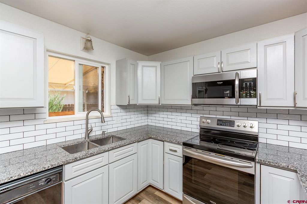 675 30 Road Property Photo 9