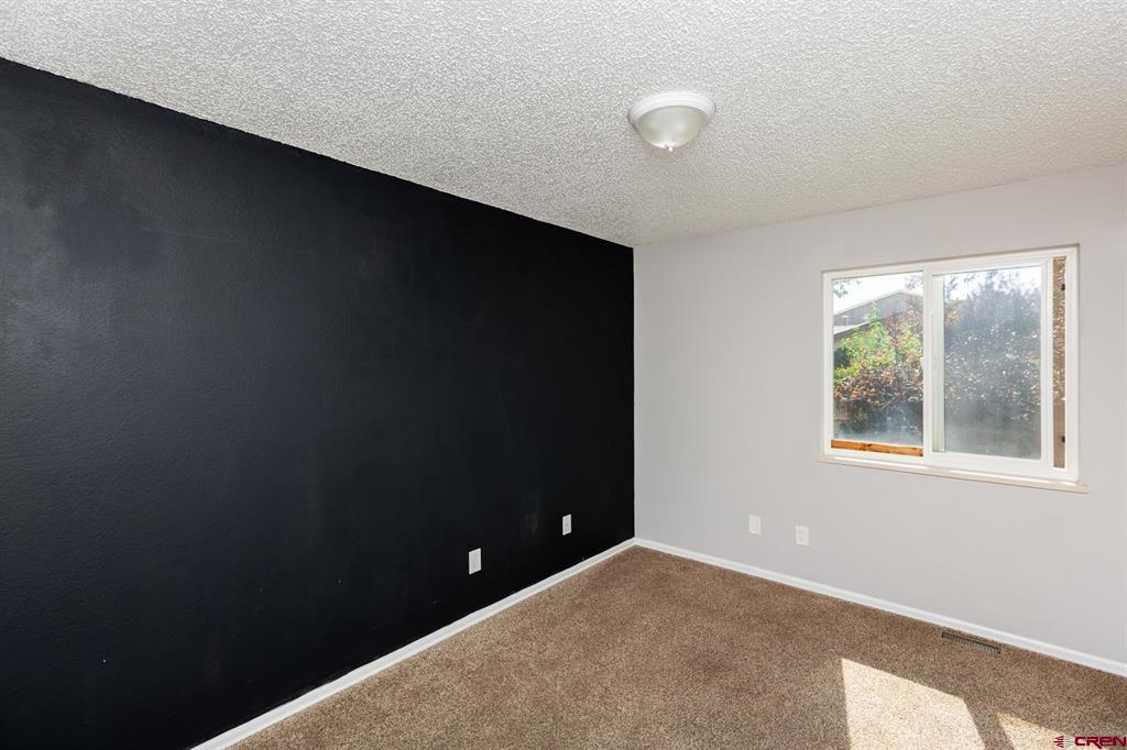 675 30 Road Property Photo 14