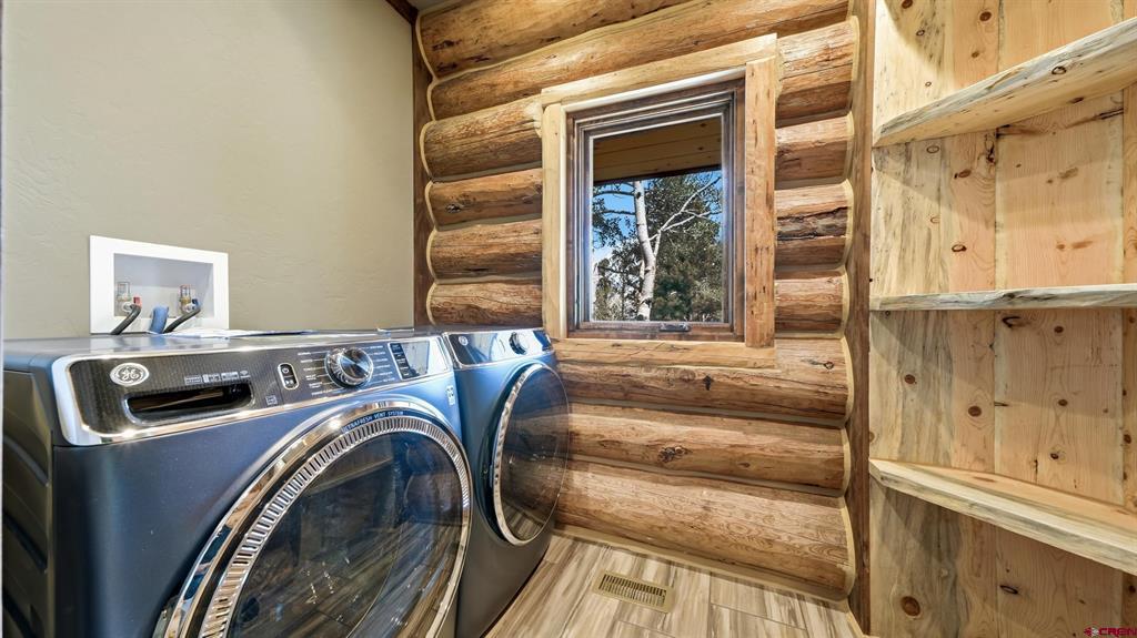 573 Crest Drive Property Photo 34