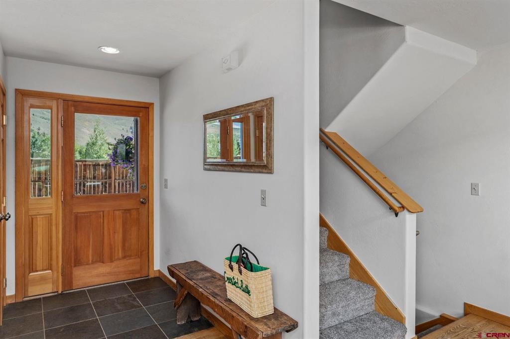 81 Cascadilla Street Property Photo 15