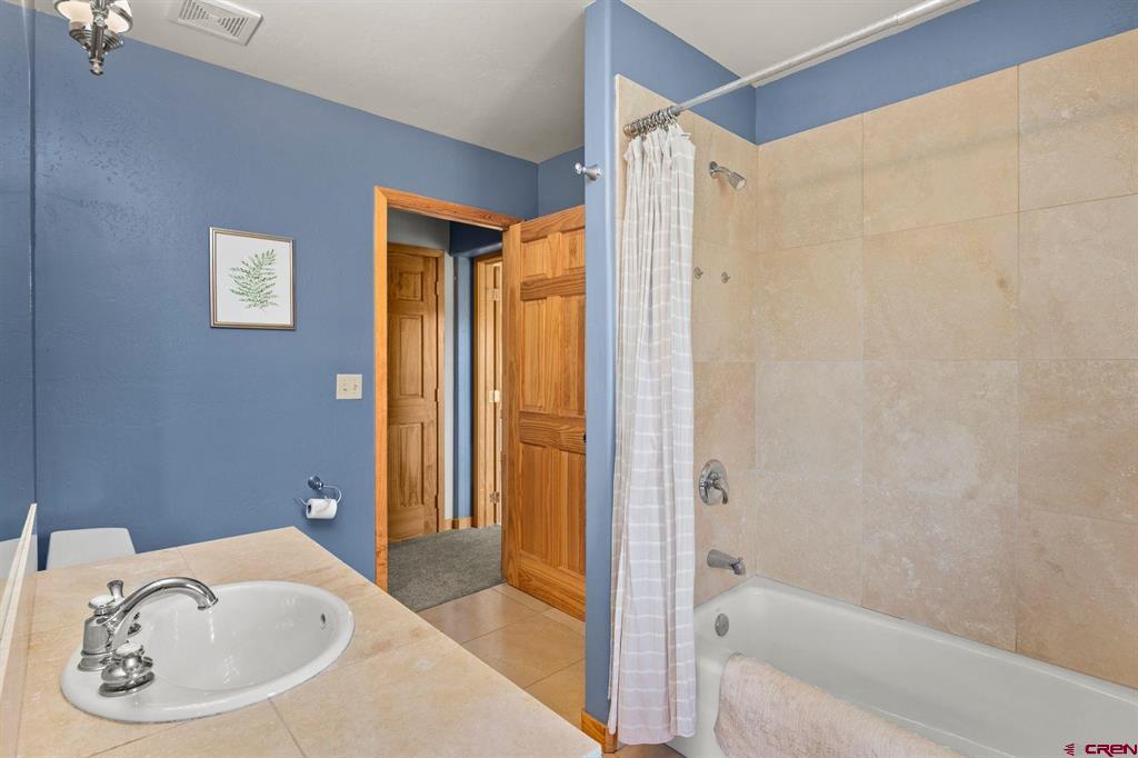 81 Cascadilla Street Property Photo 26