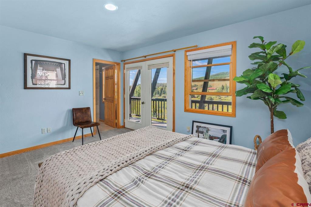 81 Cascadilla Street Property Photo 28