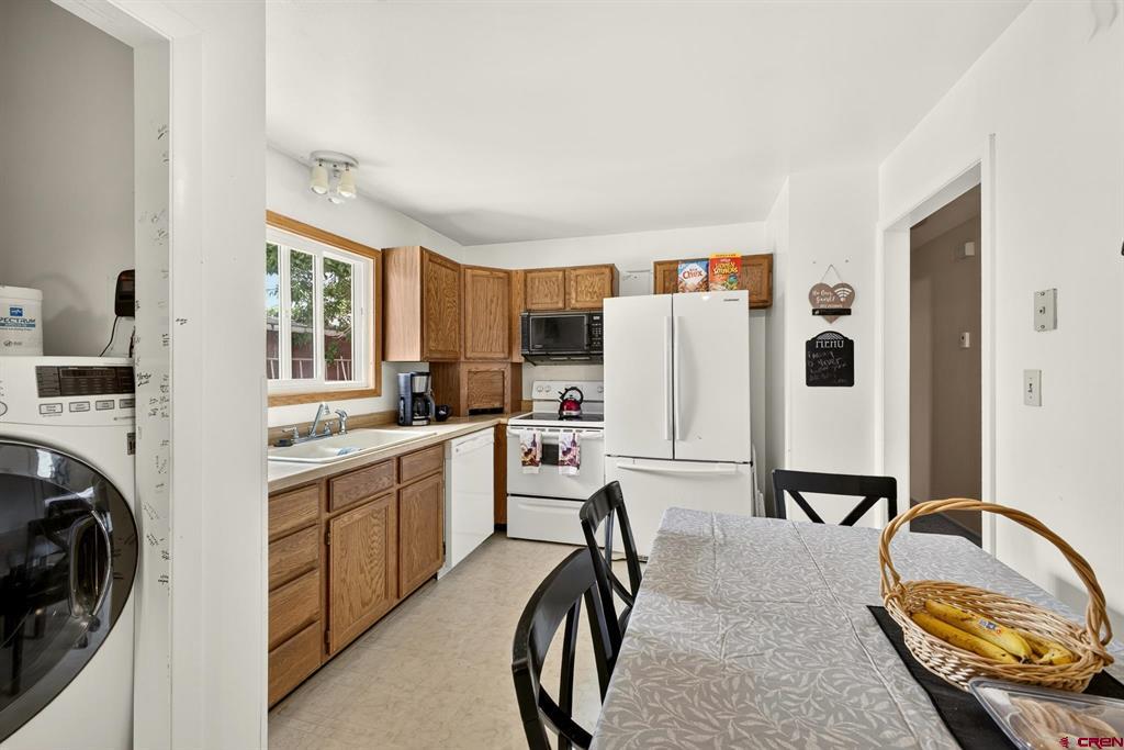 402 Thirteenth Street Property Photo 7