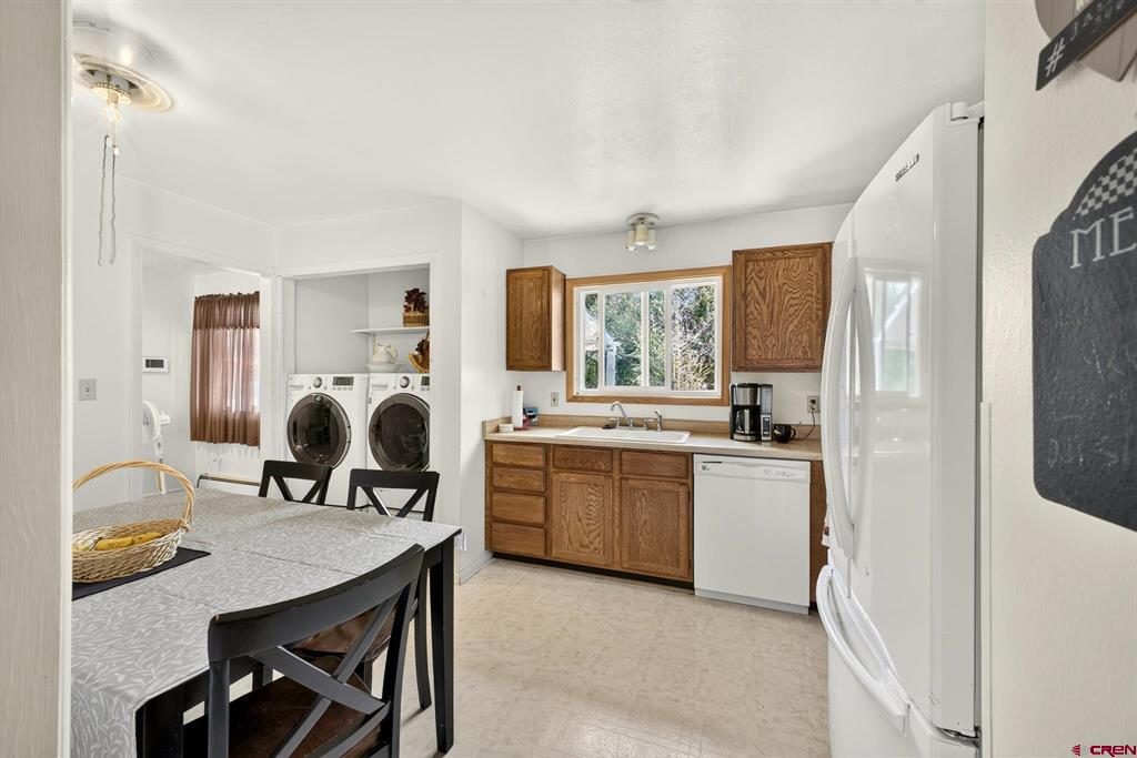 402 Thirteenth Street Property Photo 8