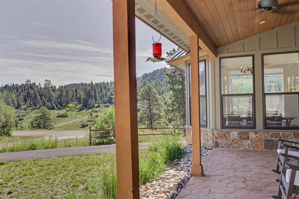 455 Clint Property Photo 11