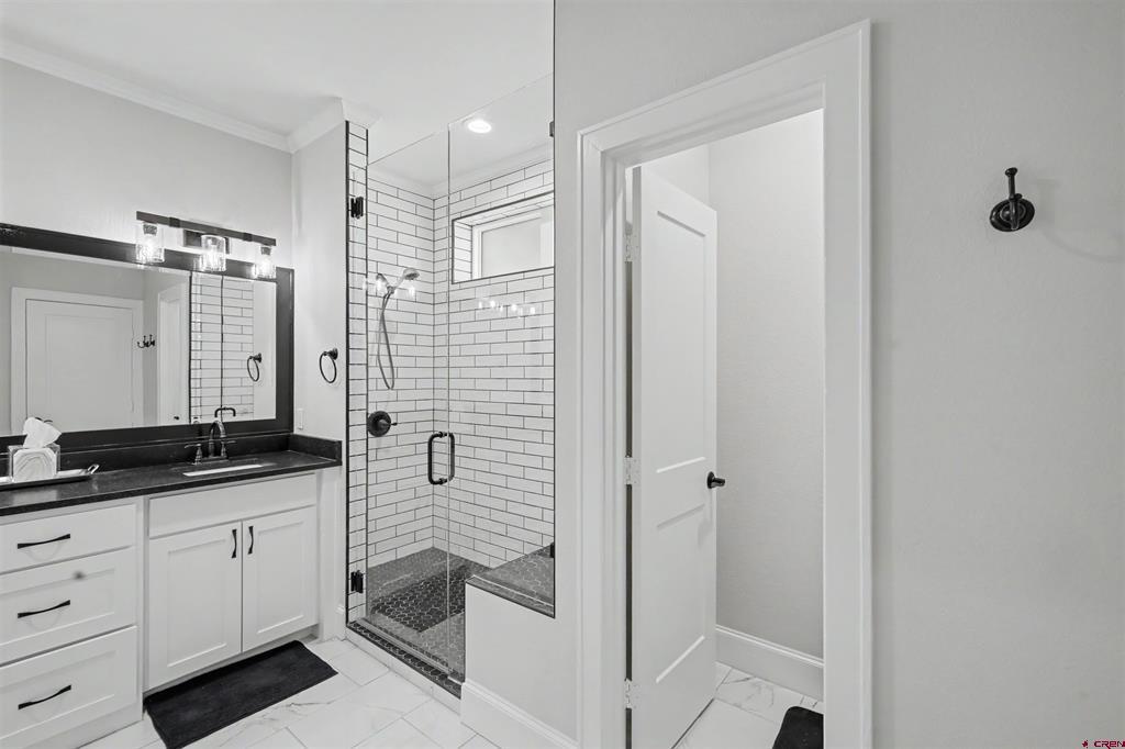 455 Clint Property Photo 35