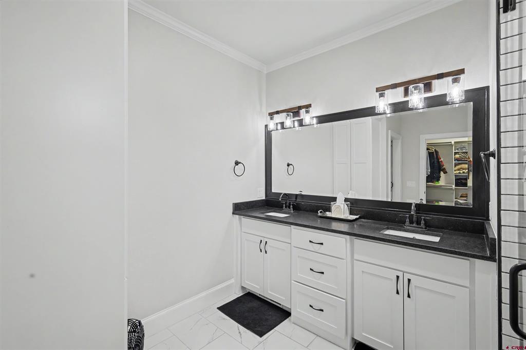 455 Clint Property Photo 40