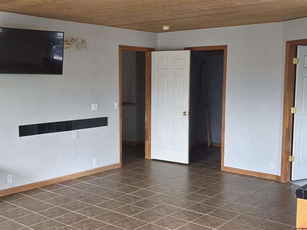 709 Ponderosa Drive Property Photo 25