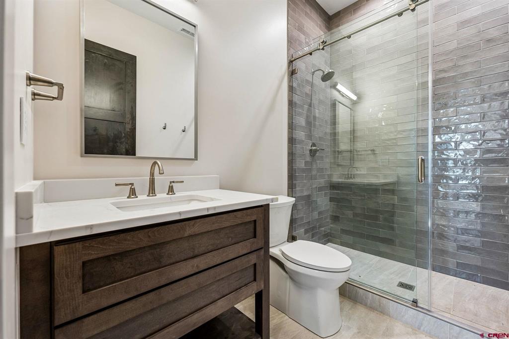 103 Glacier Cliff Drive Property Photo 35