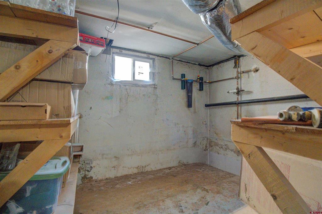 428 W 4th Street Property Photo 16