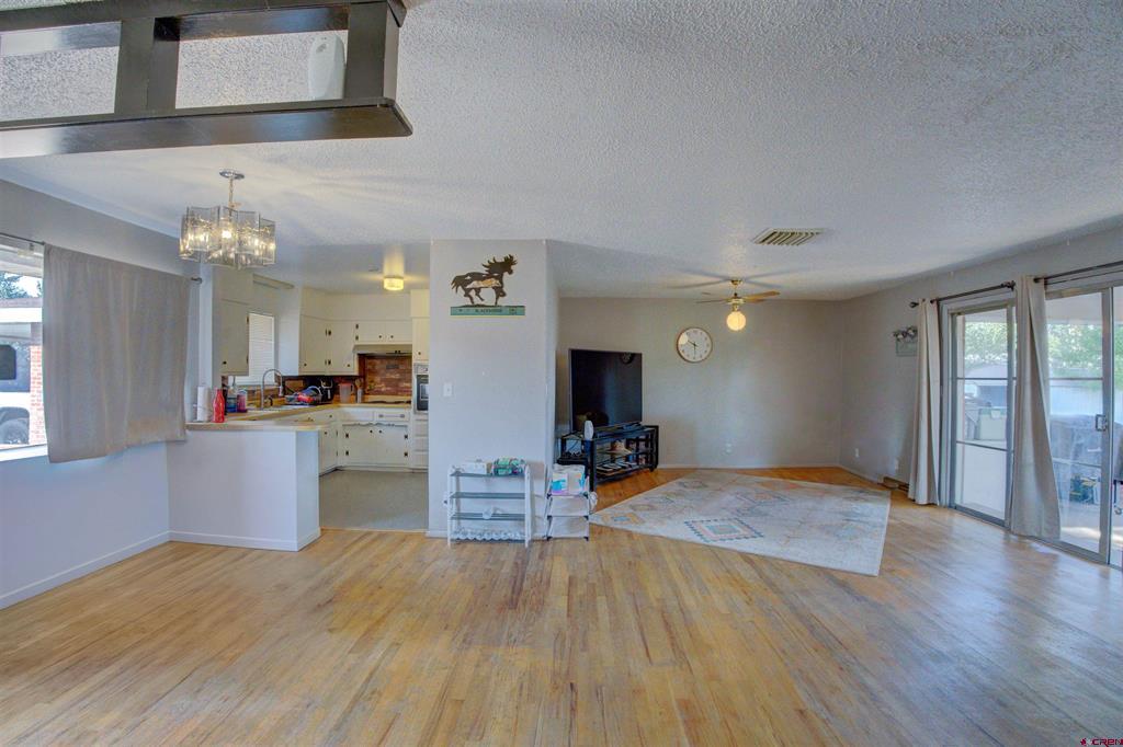 615 Baker Avenue Property Photo 4