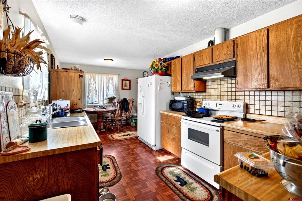 24120 Road F.4 Property Photo 12