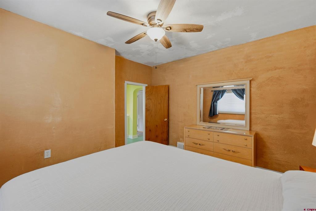 303 E White Avenue Property Photo 13