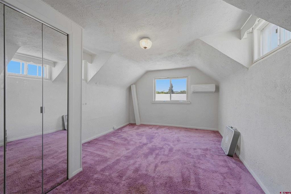 303 E White Avenue Property Photo 16