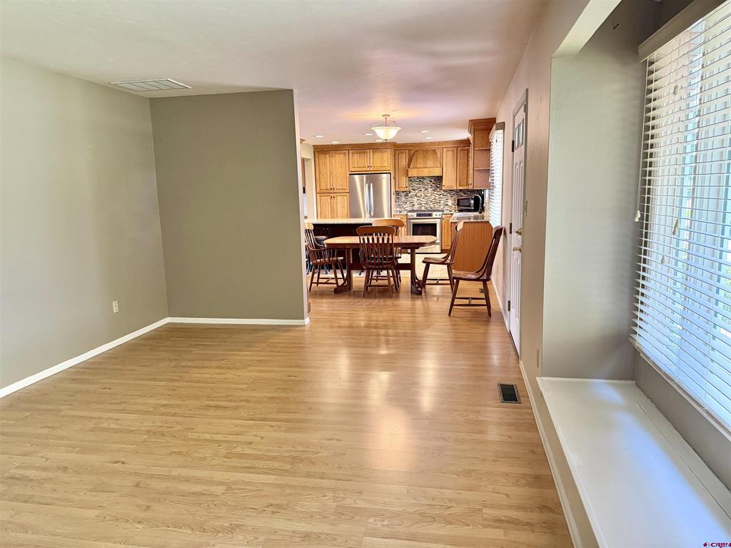 62971 Peach Road Property Photo 3