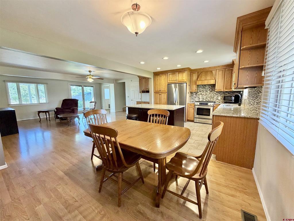 62971 Peach Road Property Photo 4