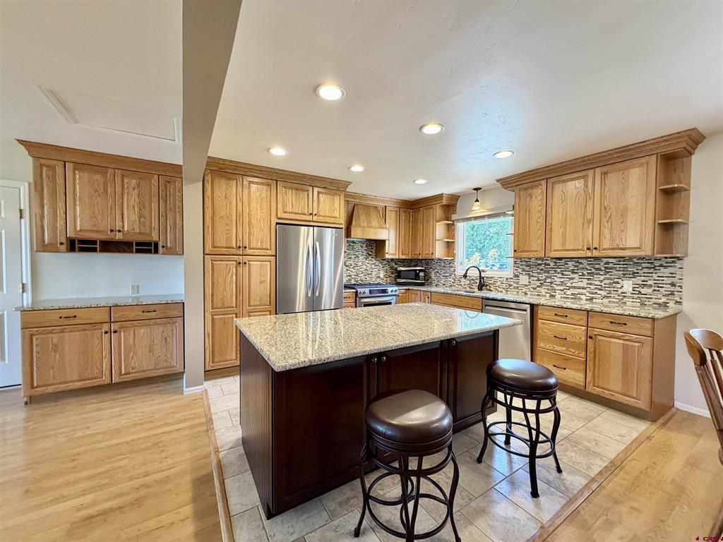 62971 Peach Road Property Photo 6