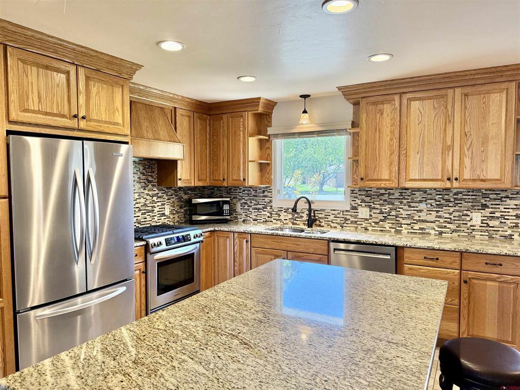 62971 Peach Road Property Photo 8