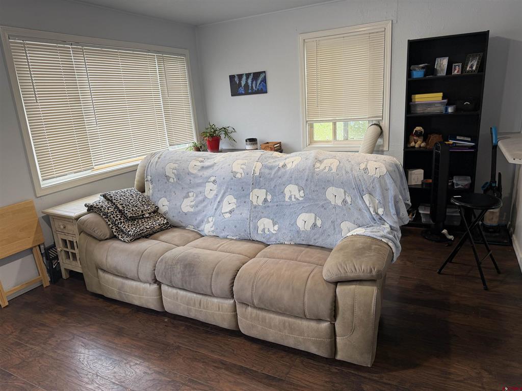 705 Jordan Place Property Photo 3