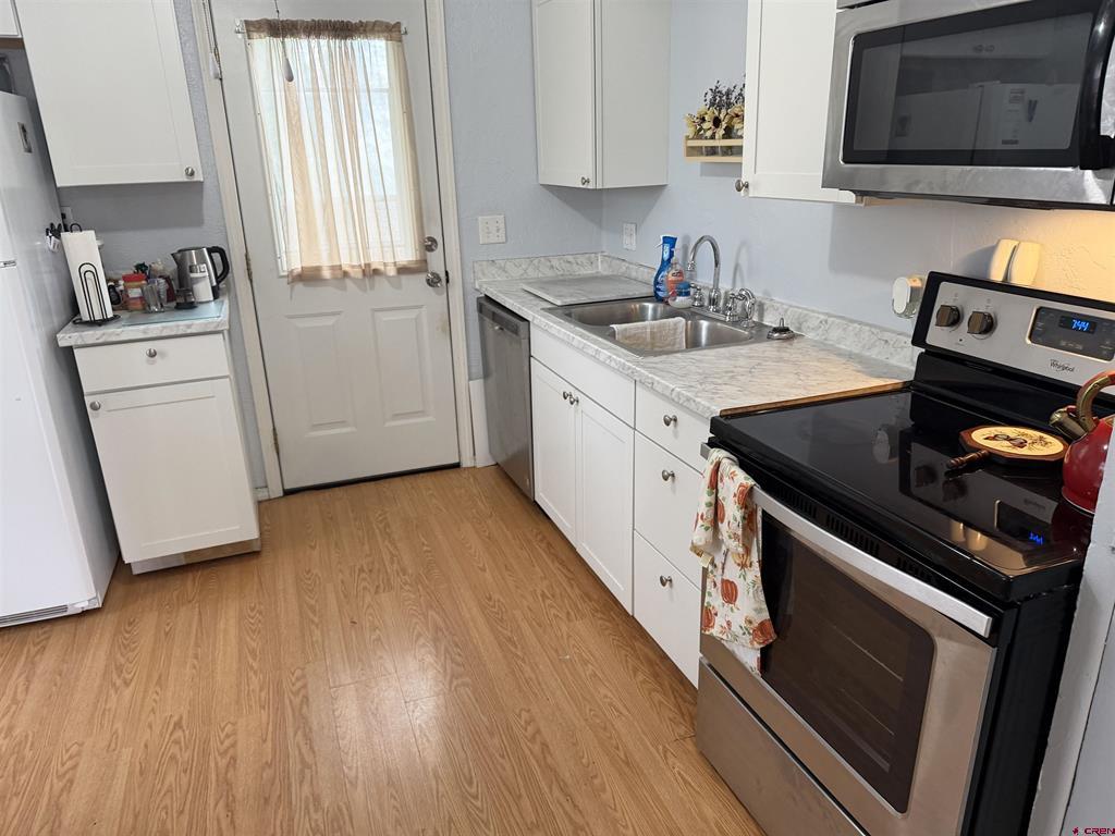 705 Jordan Place Property Photo 6