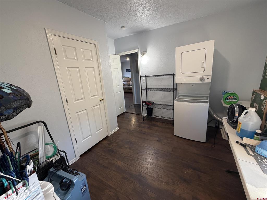 705 Jordan Place Property Photo 8