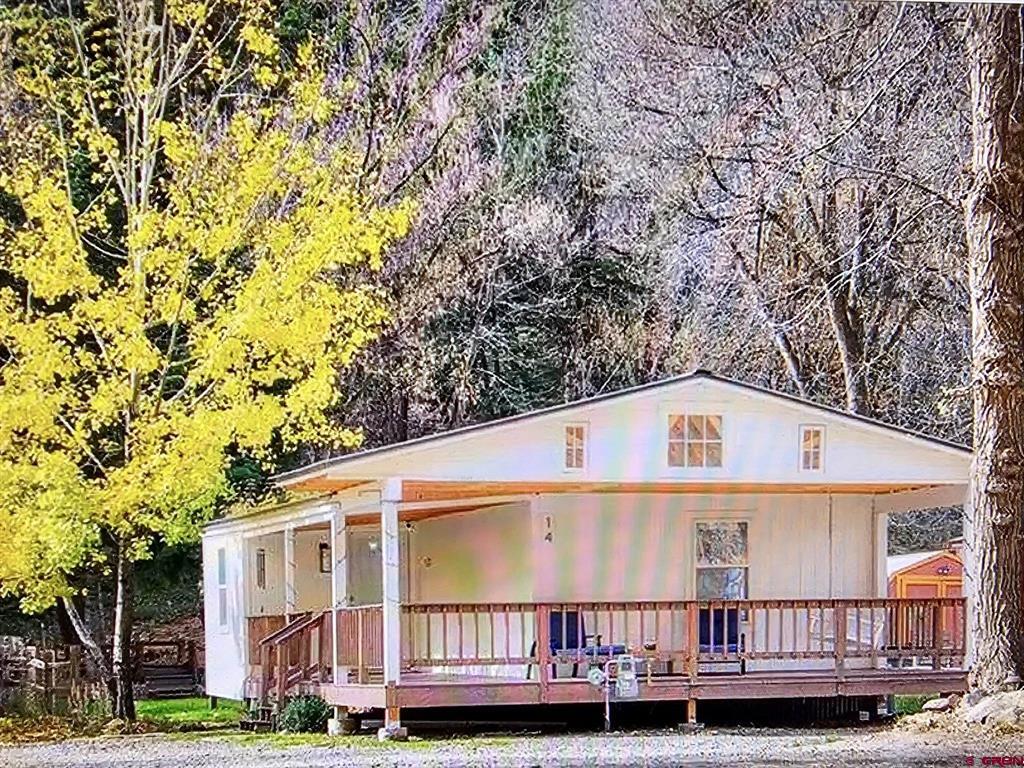 1500 Oak Street Property Photo 1