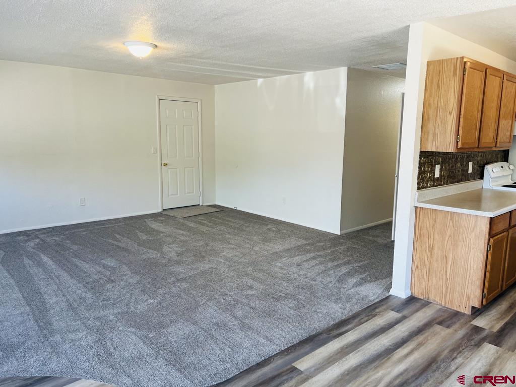 1098 Scott Circle Property Photo 12