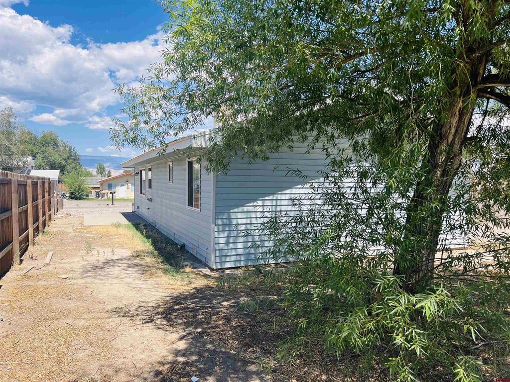 1098 Scott Circle Property Photo 35