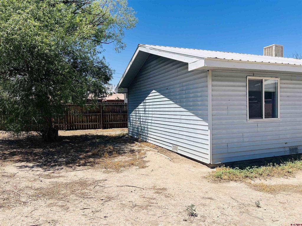 1098 Scott Circle Property Photo 36