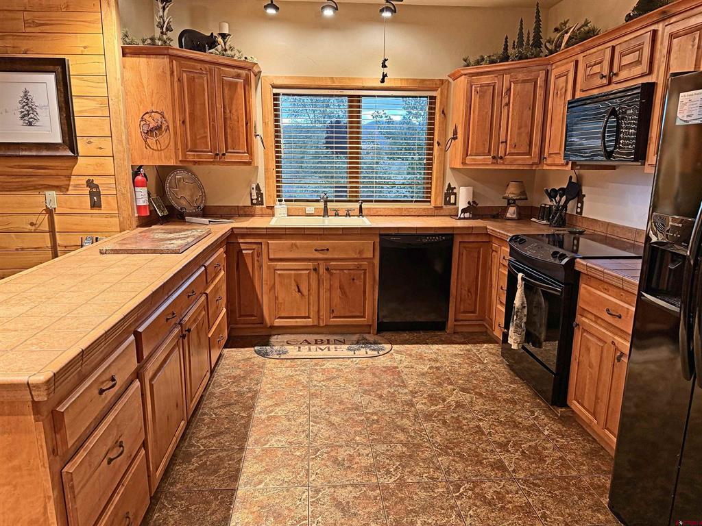 145 Crow's Nest Drive Property Photo 10