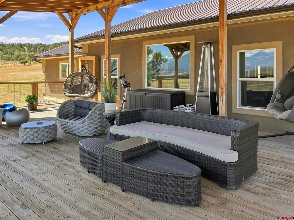 38156 Fruitland Mesa Road Property Photo 4