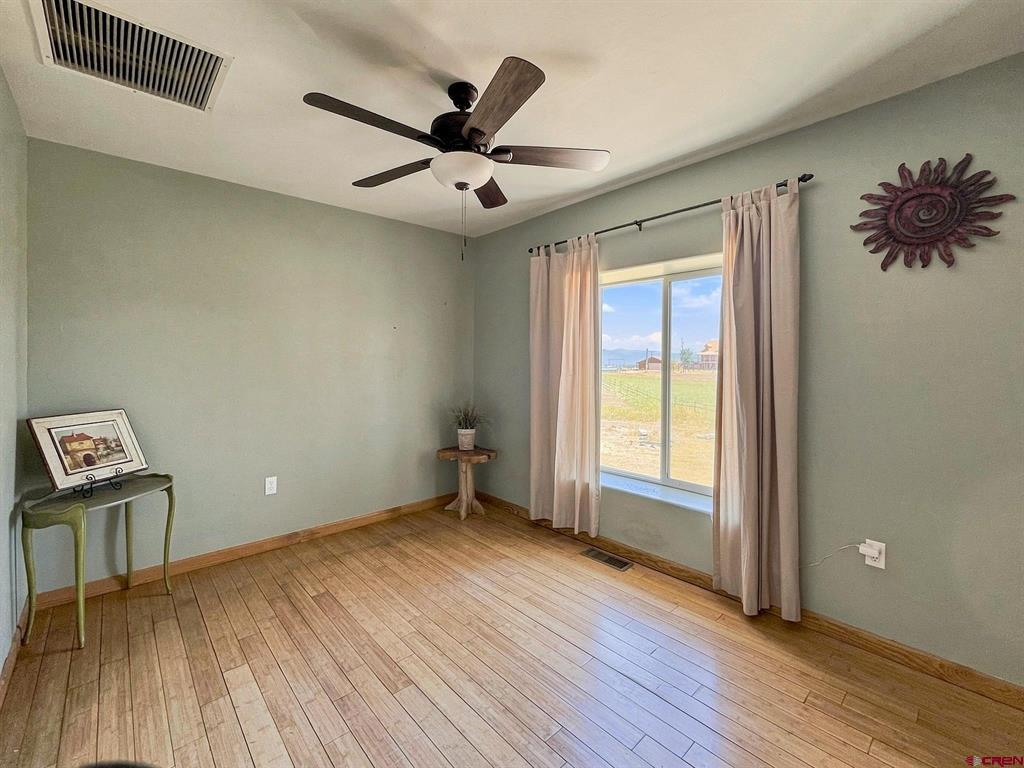 38156 Fruitland Mesa Road Property Photo 12