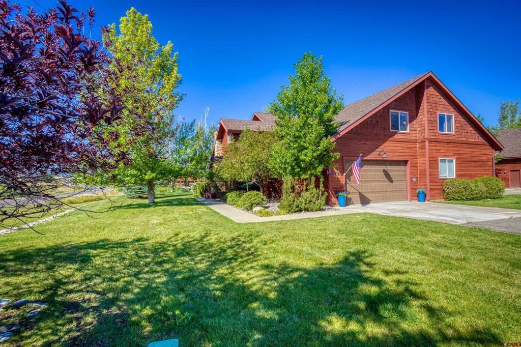 16 Holly Tree Circle Property Photo 3