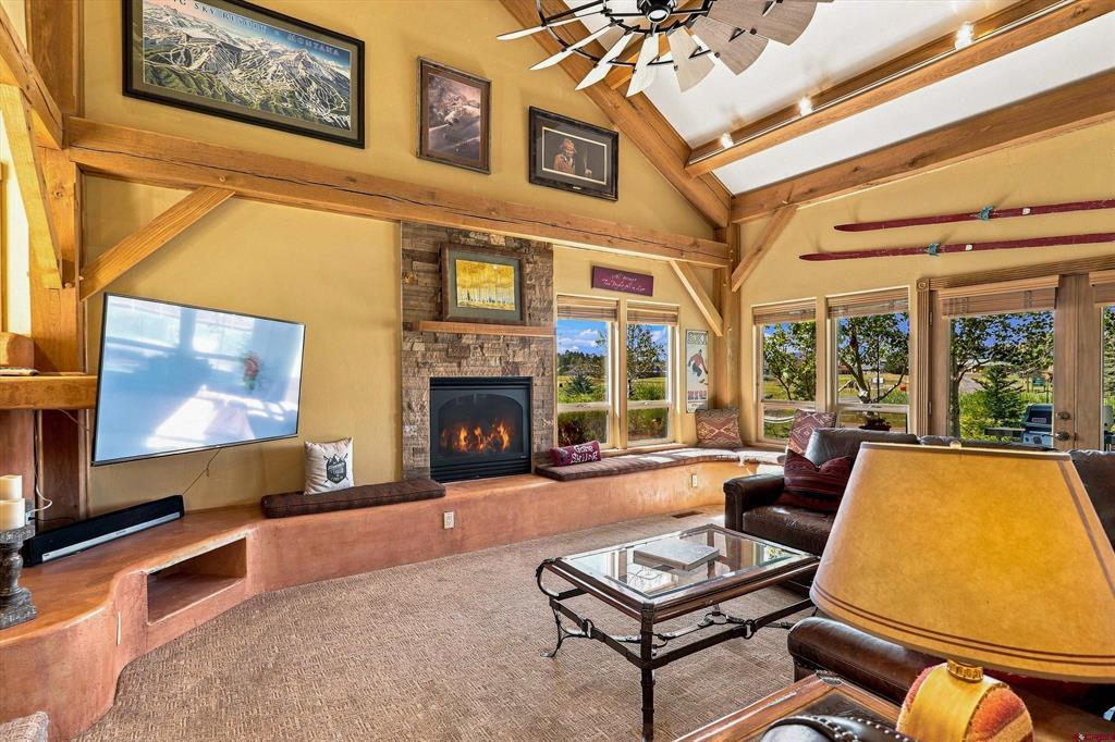 16 Holly Tree Circle Property Photo 20